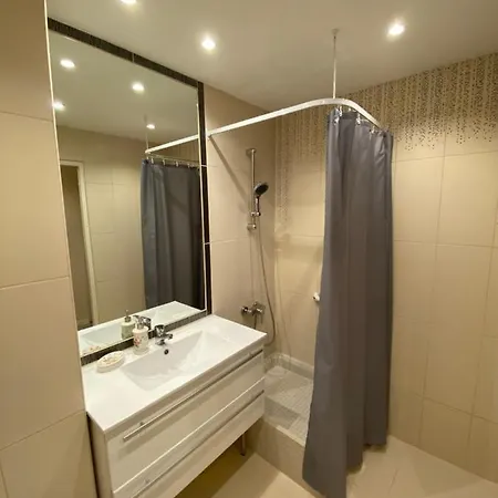 Apartamento Comfy In Talin